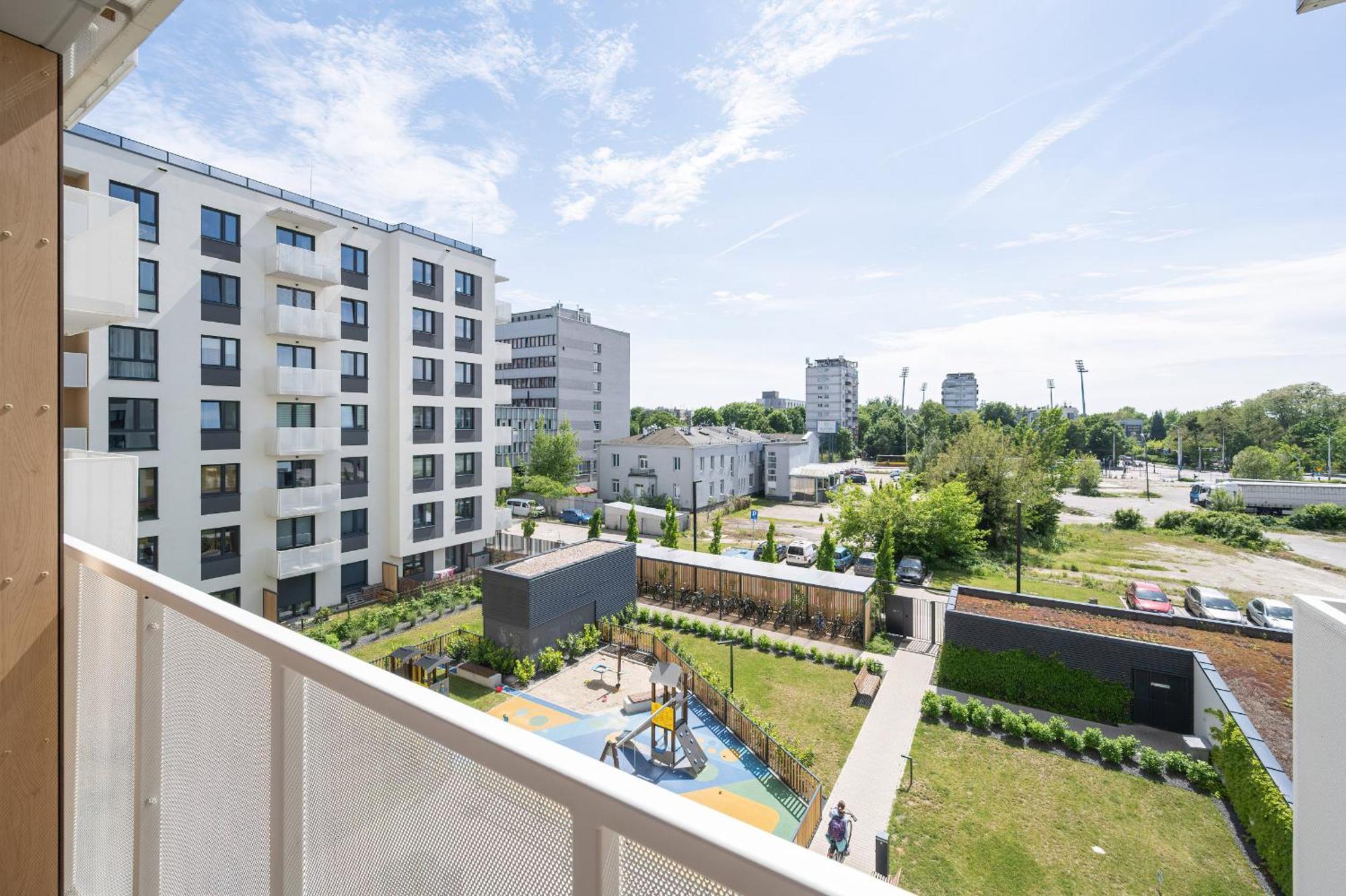 Miedziana Bright Apartment With Balcony And Parking Wroclaw By Noclegi Renters Exterior foto