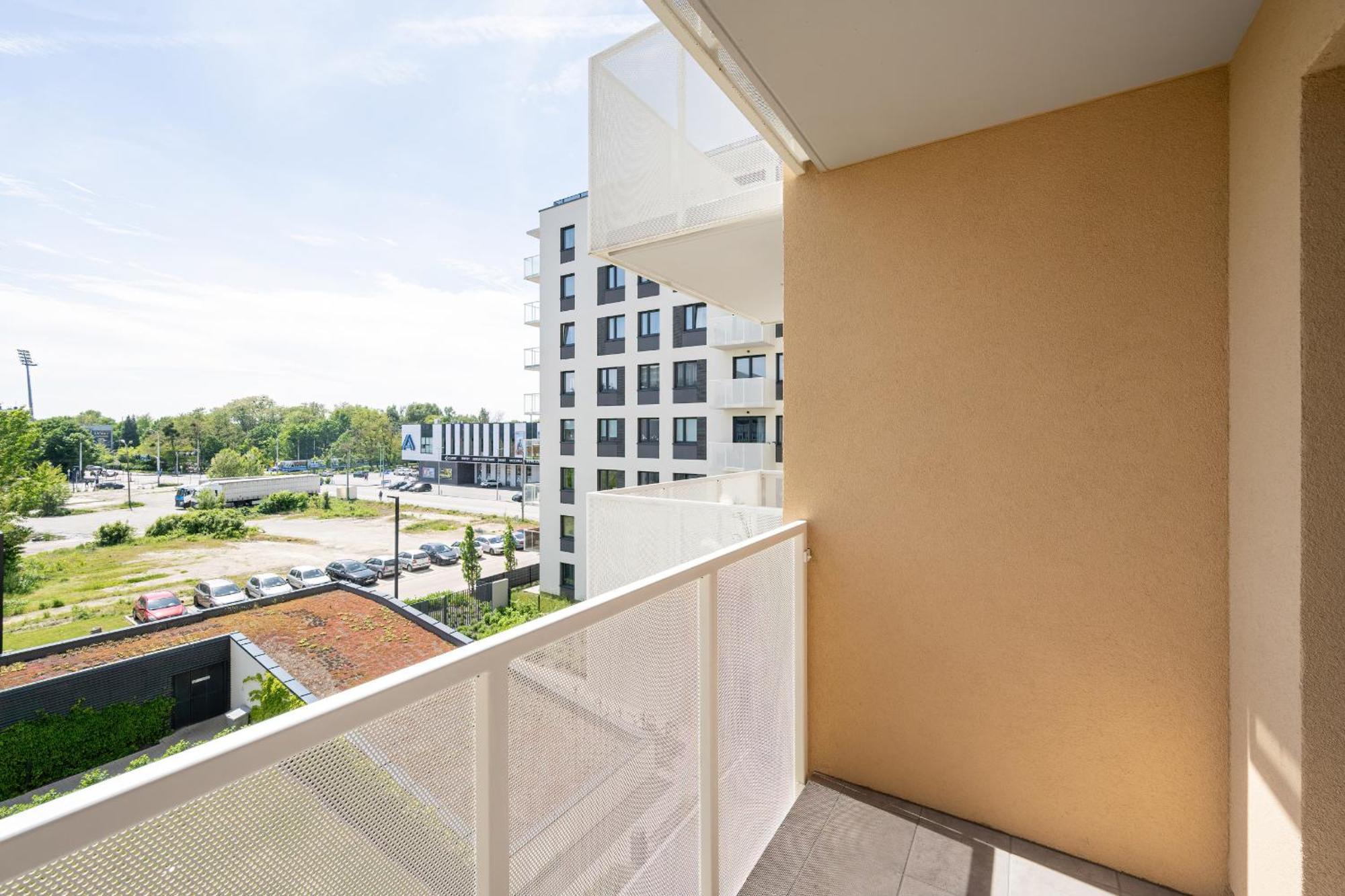 Miedziana Bright Apartment With Balcony And Parking Wroclaw By Noclegi Renters Exterior foto